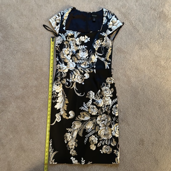 Beautiful WHBM dress - Picture 8 of 10